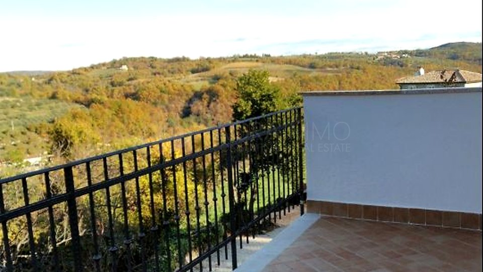 MOMJAN-CHARMING STONE HOUSE WITH STUNNING VIEW IN THE HEART OF WESTERN ISTRIA
