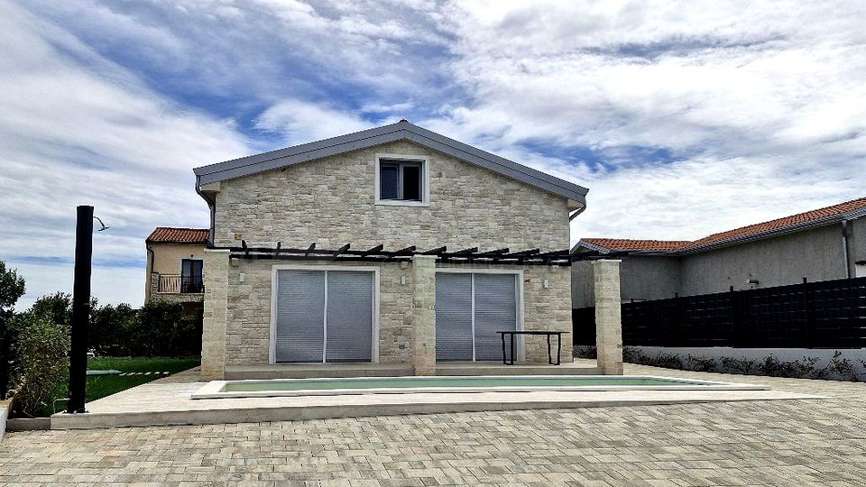 UMAG - NEUES HAUS - PERFEKTE VERBINDUNG VON TRADITION UND MODERNEM STIL