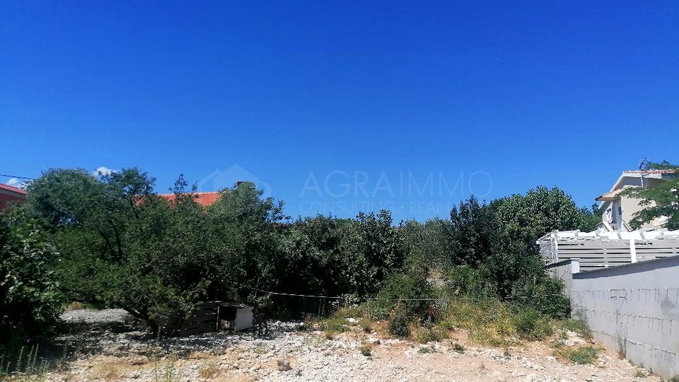 MASLENICA - BAUGRUNDSTÜCK ZUM GENIEßEN UND AKTIVEN URLAUB