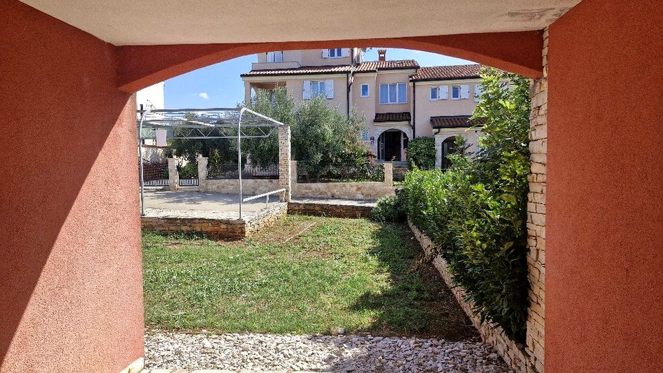 SAVUDRIJA - APPARTAMENTO CON GIARDINO PRIVATO, VICINANZA AL MARE E TRANQUILLITÀ ASSOLUTA