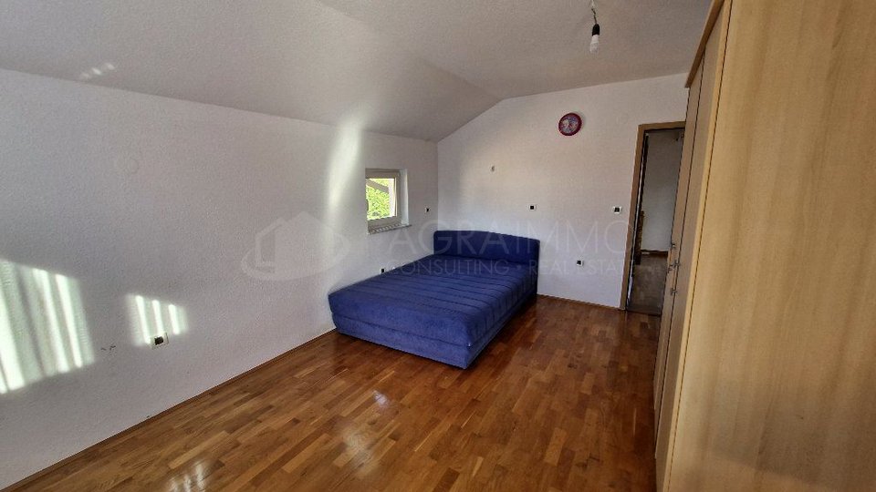 UMAG – AUSSERGEWÖHNLICHE GELEGENHEIT ZUM KAUF EINES FREISTEHENDEN FAMILIENHAUSES IN UMAG ZU NUR 1600 €/M²