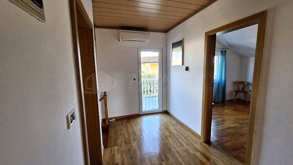 UMAG-SAMOSTOJEĆA OBITELJSKA KUĆA-IZVANREDNA PRILIKA ZA KUPNJU PO CIJENI OD SAMO 1600 €/M2